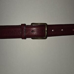 L.L. Bean Men's Pebble Grain Leather Belt 44" EUC